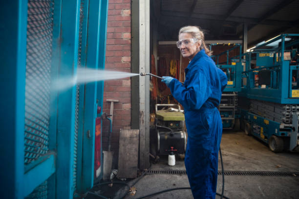 Why Choose Our Certified Pressure Washing Experts for Your Project Needs in Bunker Hill, IL?